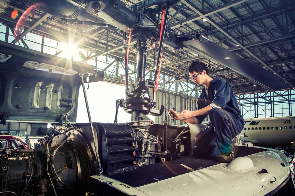 AircraftMaintenanceMech (YOUTH)